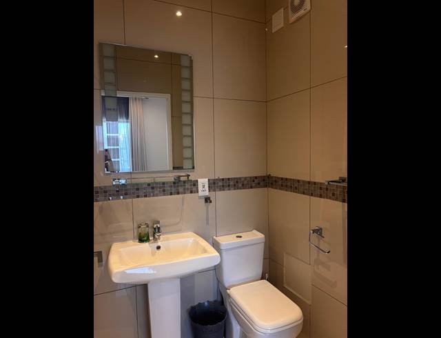 2 BEDROOM APARTMENT FOR SALE IN UMHLANGA RIDGE